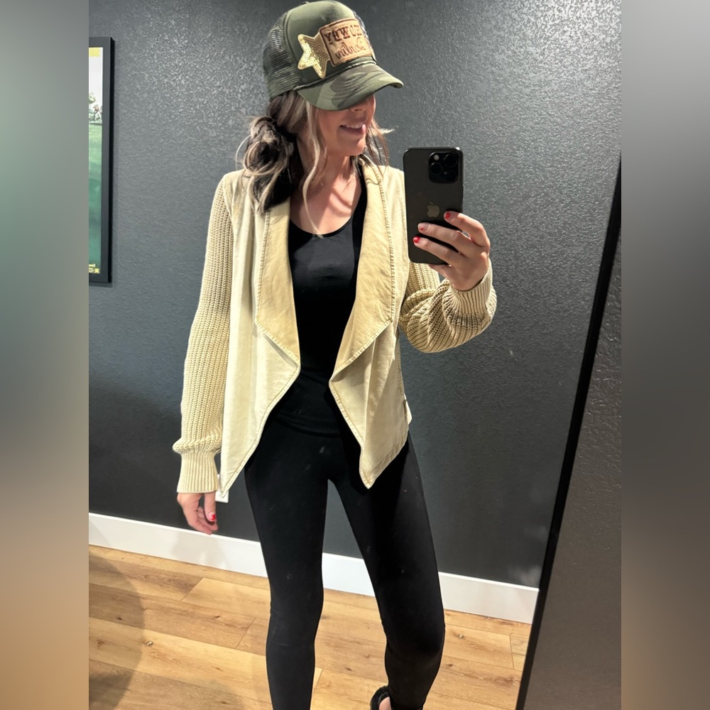 Natural Reflections Beige Knit Sleeve Cardigan Jacket Women’s Small - Picture 9 of 9